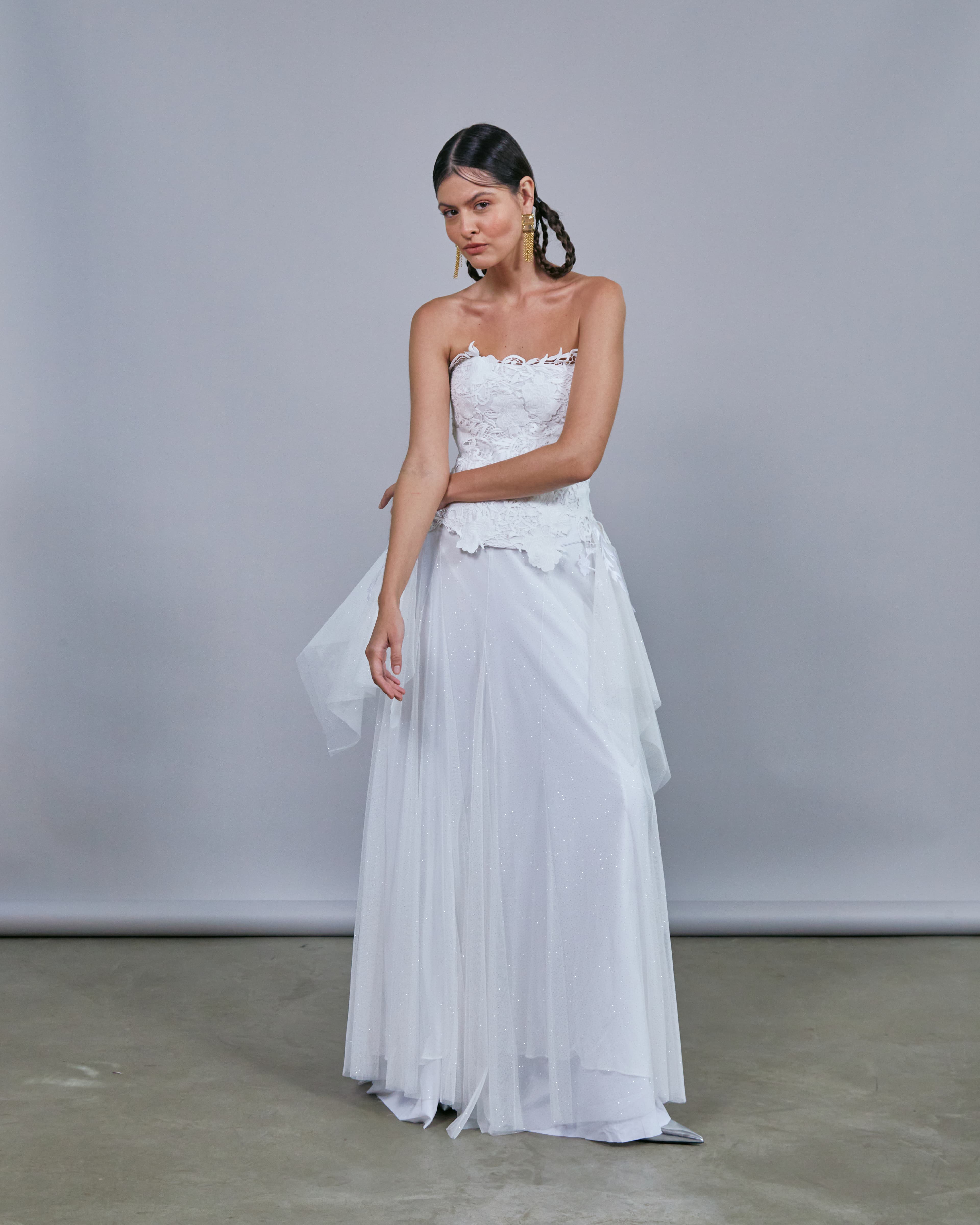 Vestido noiva de renda com anquinha