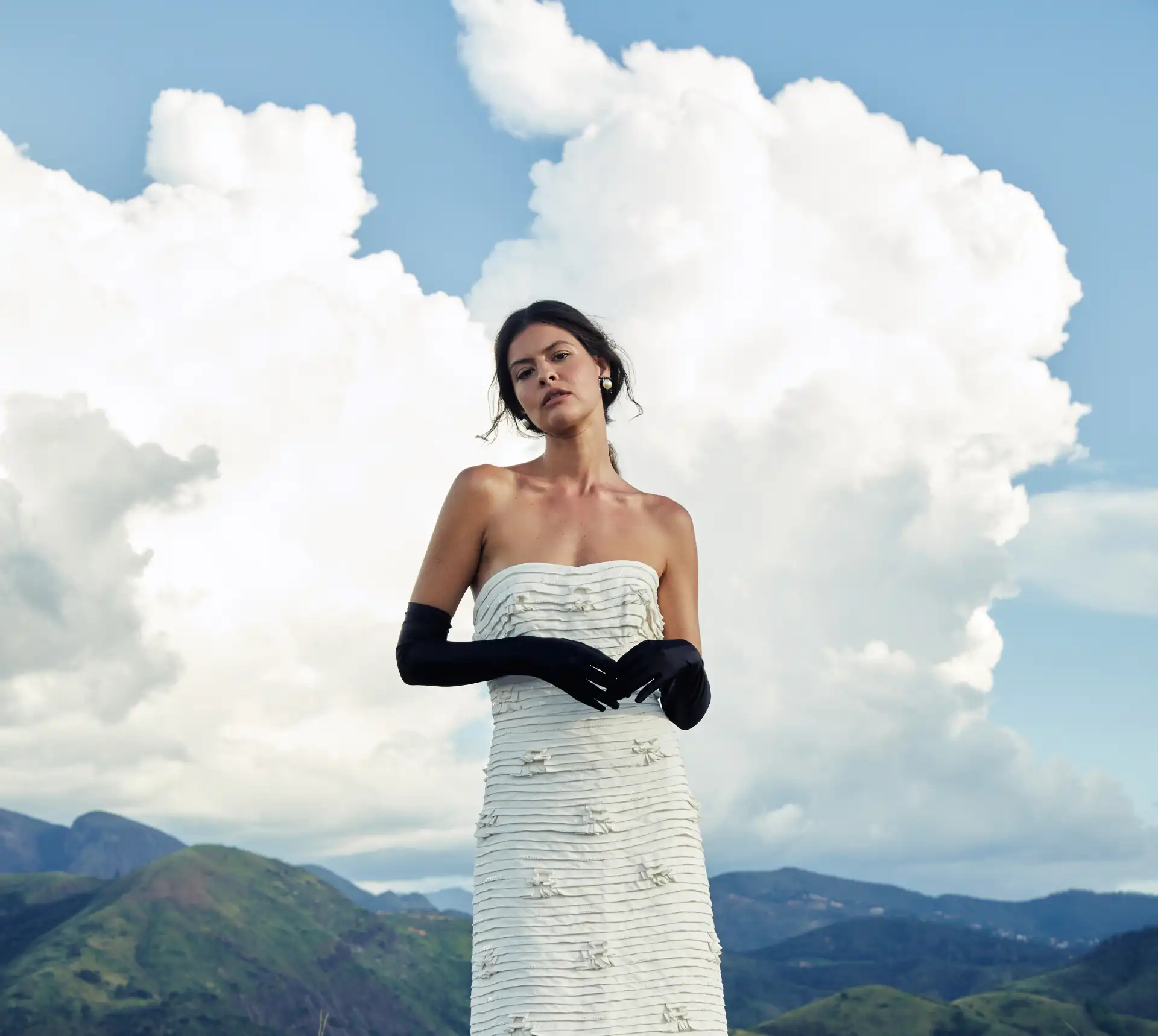 Vestido de noiva Viert em prova no ateliê da Gávea